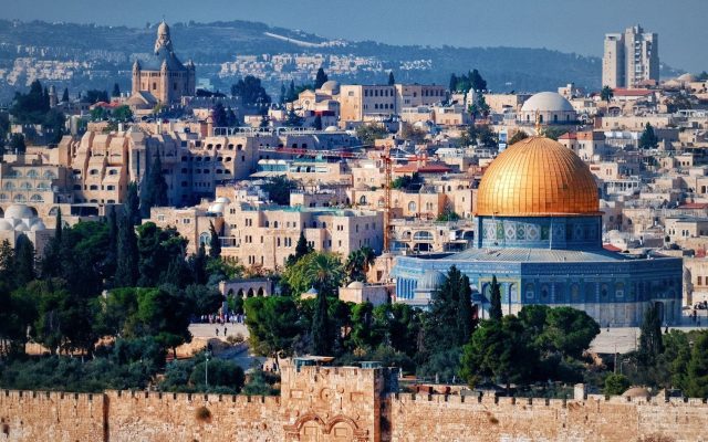 Guia-de-Israel-em-Jerusalem-qxku87pex26o4asguzb5e3agnx1lsh64ya99lsksyo Portfolio